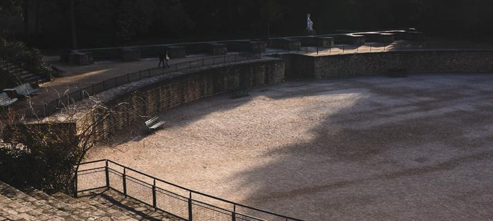 Take a leap in time, in the Arènes de Lutèce