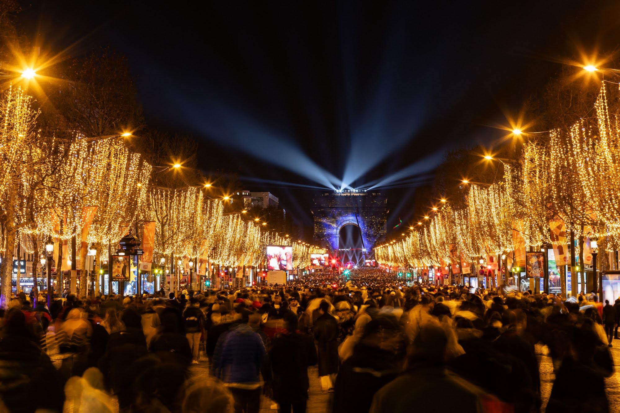 Where to celebrate New Year's Eve in Paris on 31 December 2024?